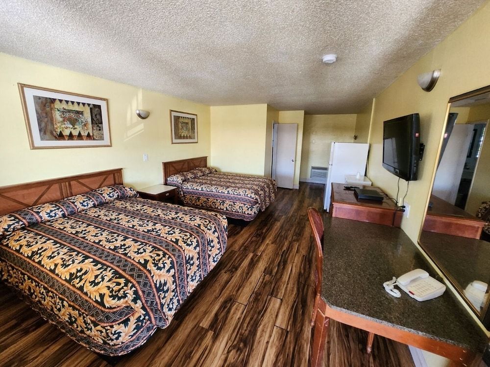 Basic Room, 2 Queen Beds, Smoking, Refrigerator & Microwave