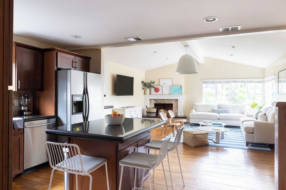 undefined Oliver by Avantstay Summer Escape Beach House 4 Blcks From Ocean 4