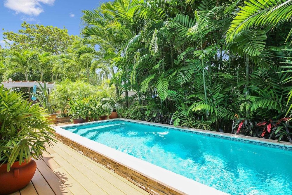 undefined Serenity by Avantstay Guest House in Old Town w/ Shared Pool Month Long Stays Only 8