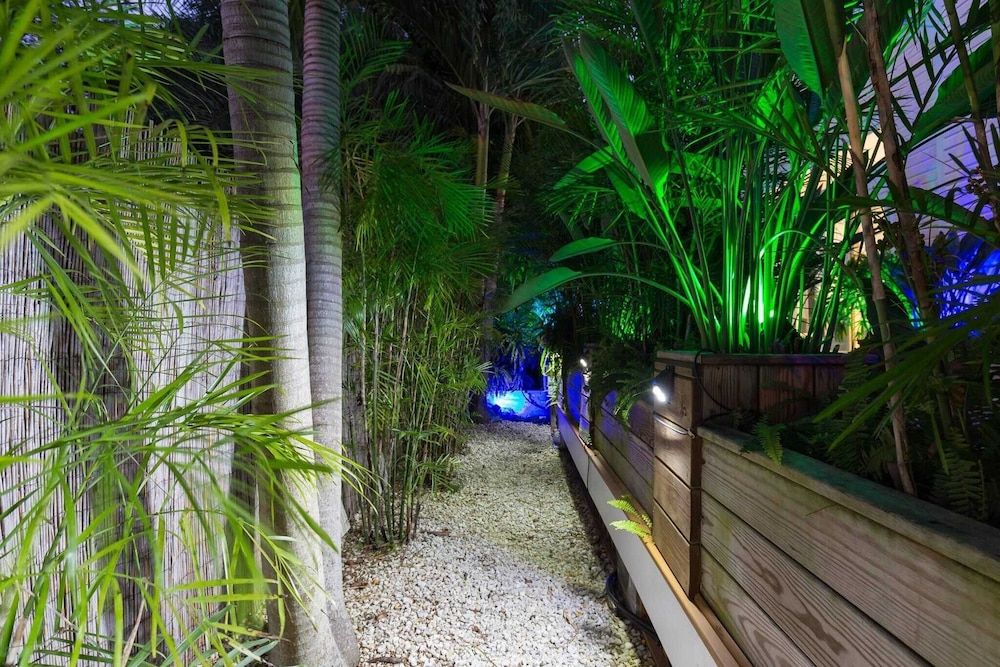 undefined Serenity by Avantstay Guest House in Old Town w/ Shared Pool Month Long Stays Only 3