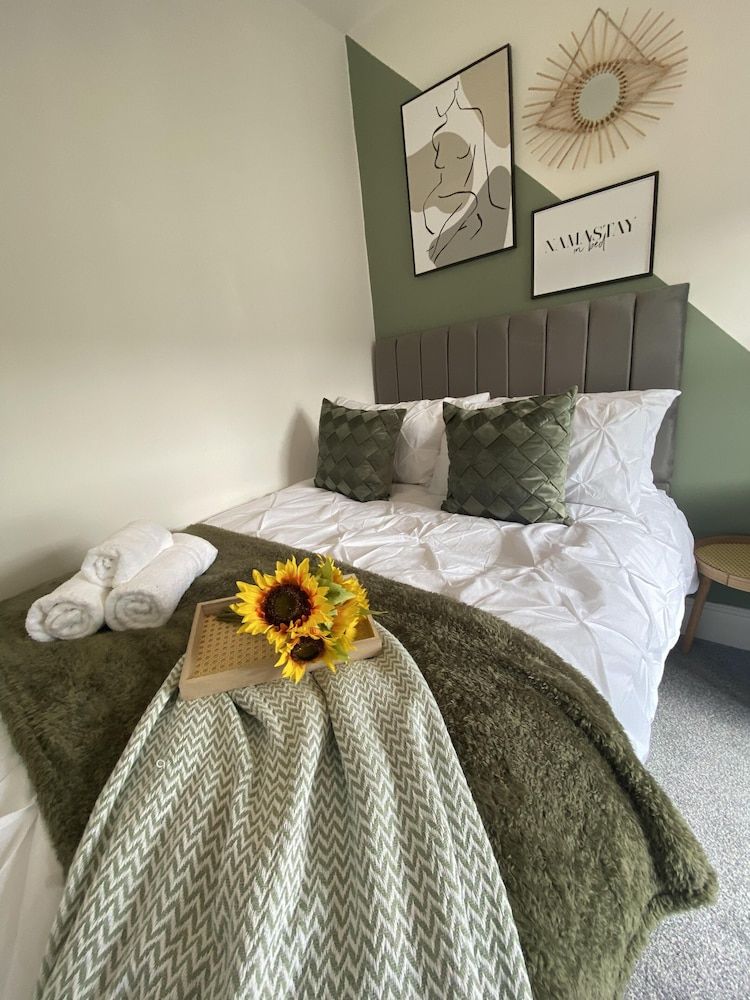 undefined Blackpool Abode - Vance Road Star House 10