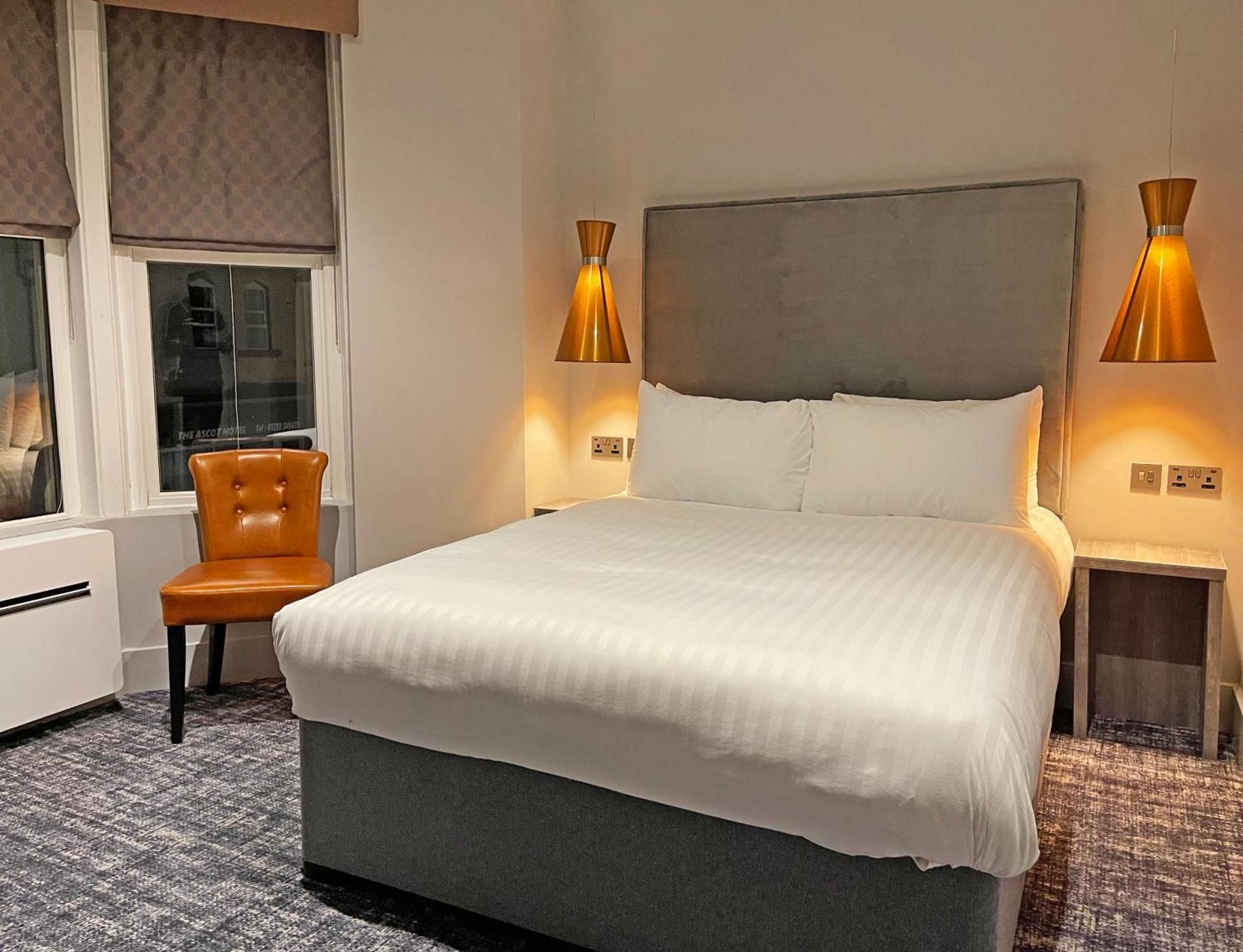 undefined 1820 Boutique Rooms & Suites 8