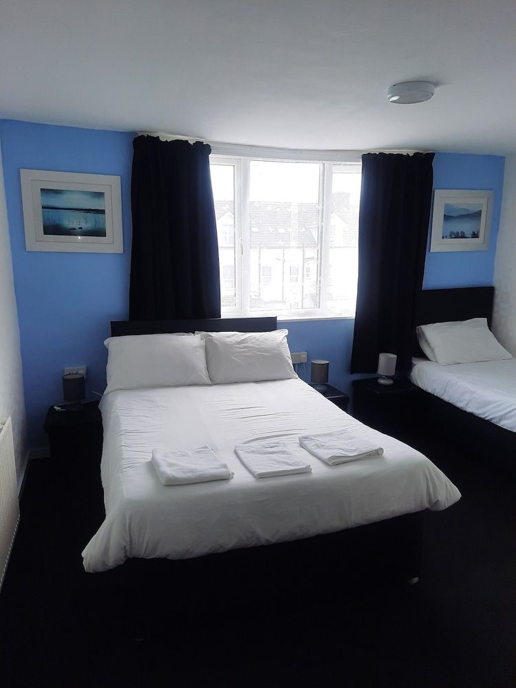 Alfies Hotel Standard Triple Room