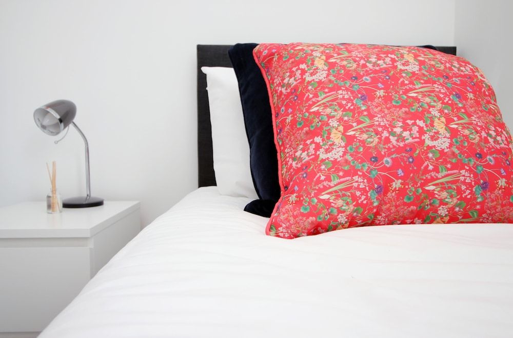 undefined Robyn's Nest by Tŷ SA -in Cardiff Centre 4