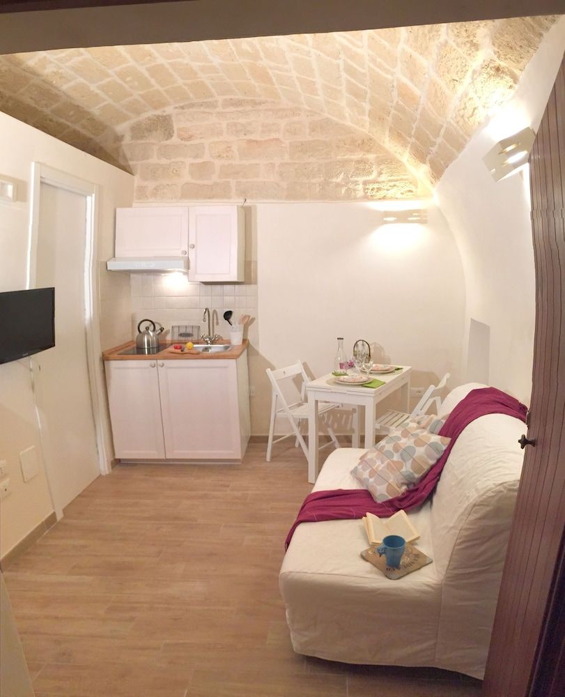 undefined Little Tower 6