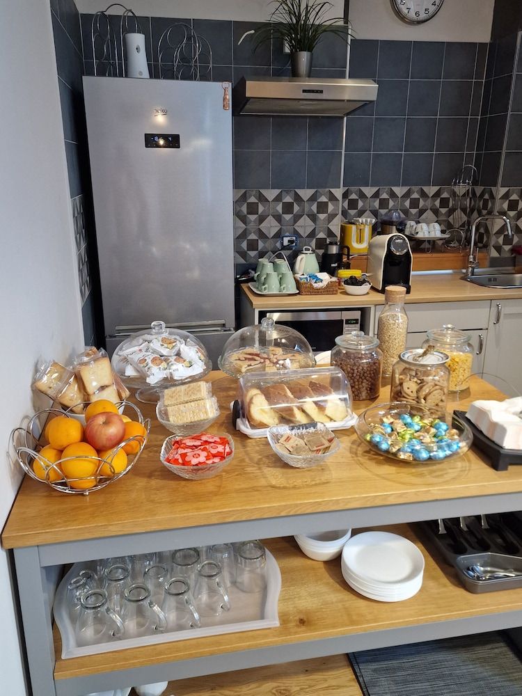 undefined Le Logge 5