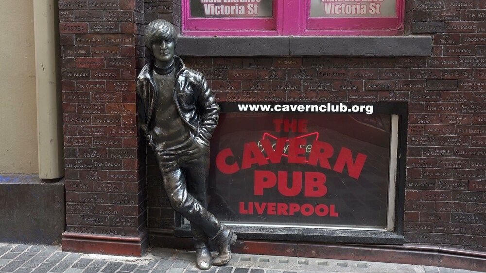undefined The Beatles Place 4