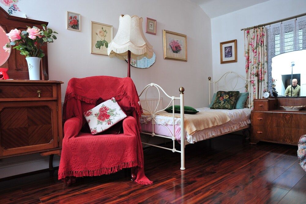 The Beauty Rooms Family Room 2