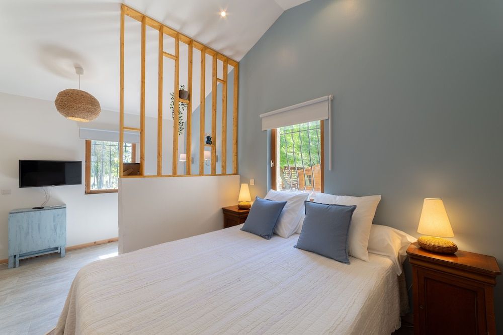 Room (Bigarreau)