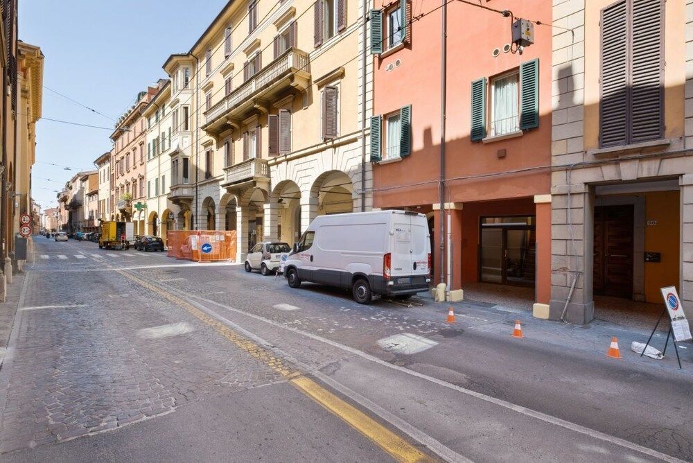 undefined Via Santo Stefano Secret Garden Apartment 3