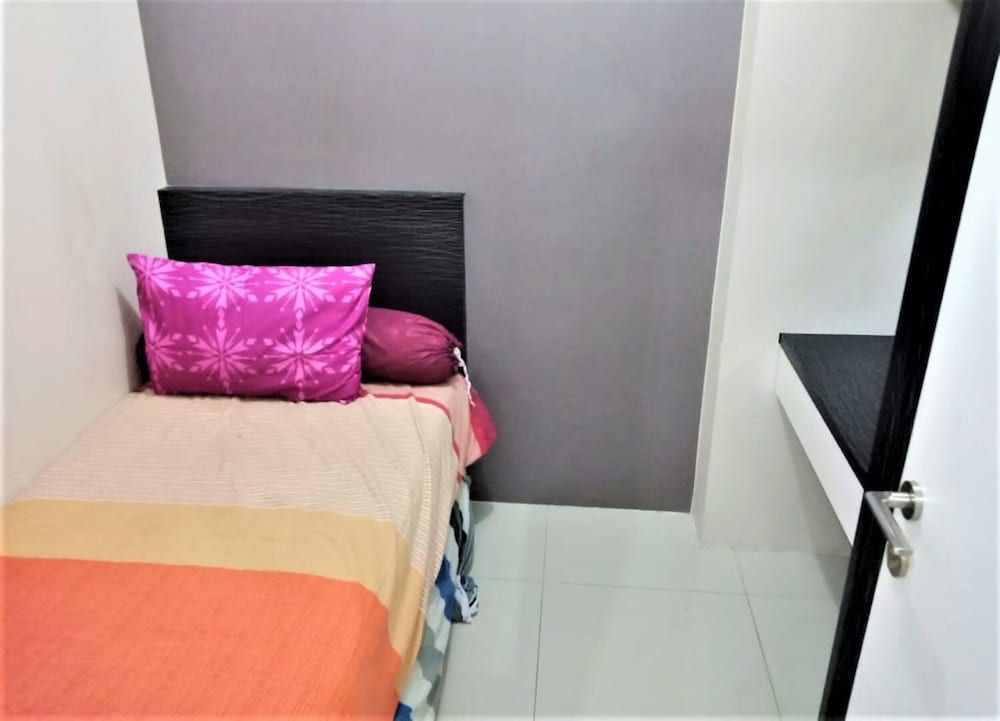 undefined Green Pramuka Apartement By Vici 6