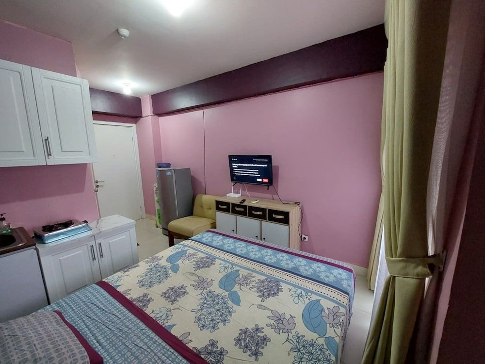 Green Pramuka Apartement By Vici Studio 8