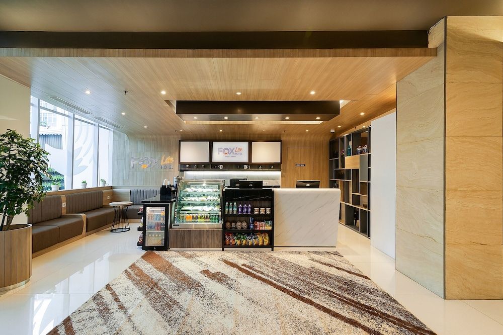 undefined FOX Lite Hotel Grogol Jakarta 2
