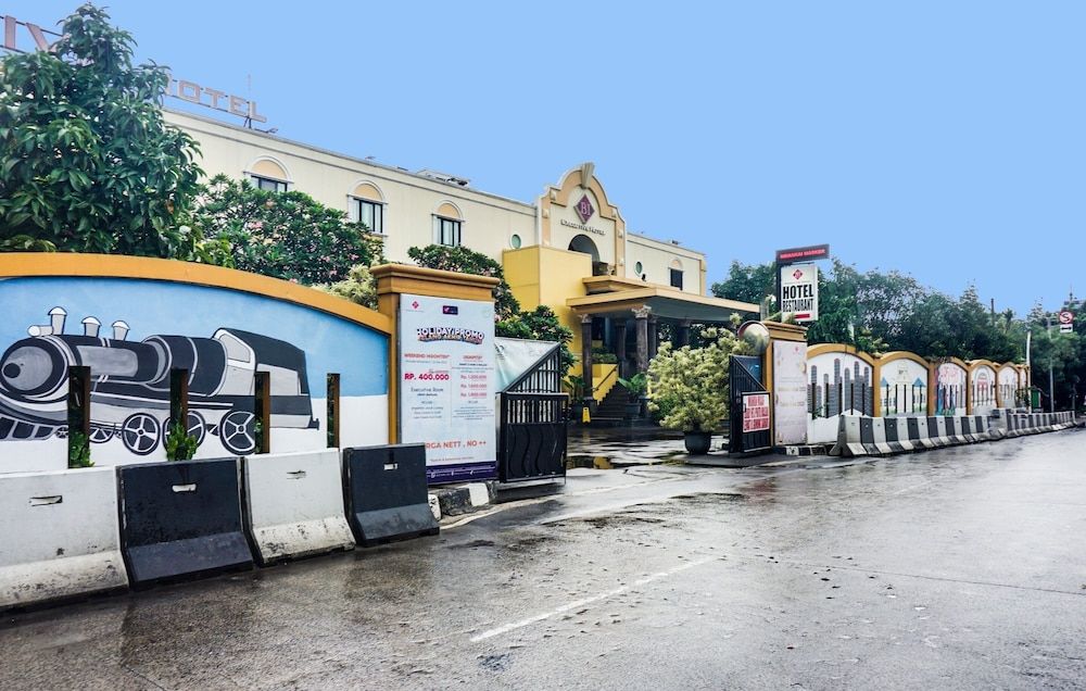 undefined Townhouse OAK Bi Executive 5