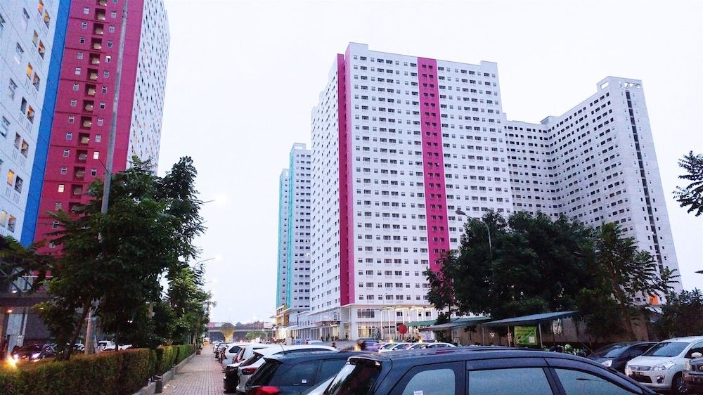 undefined Best Price Green Pramuka Apartment 7