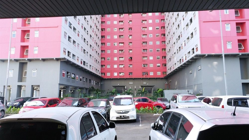 undefined Best Price Green Pramuka Apartment 4