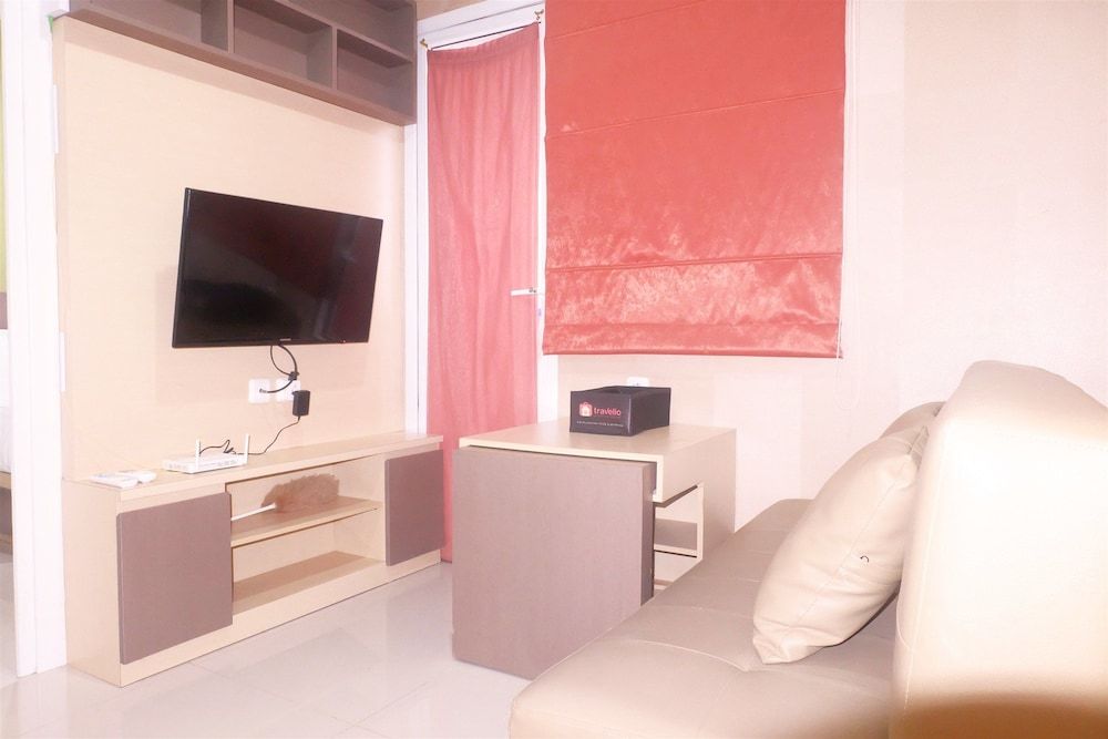 Best Price Green Pramuka Apartment Room 16