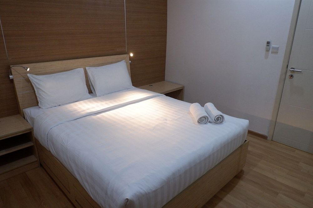 Casa Grande Apartment with Sofabed Connected to Kota Kasablanka Room 6