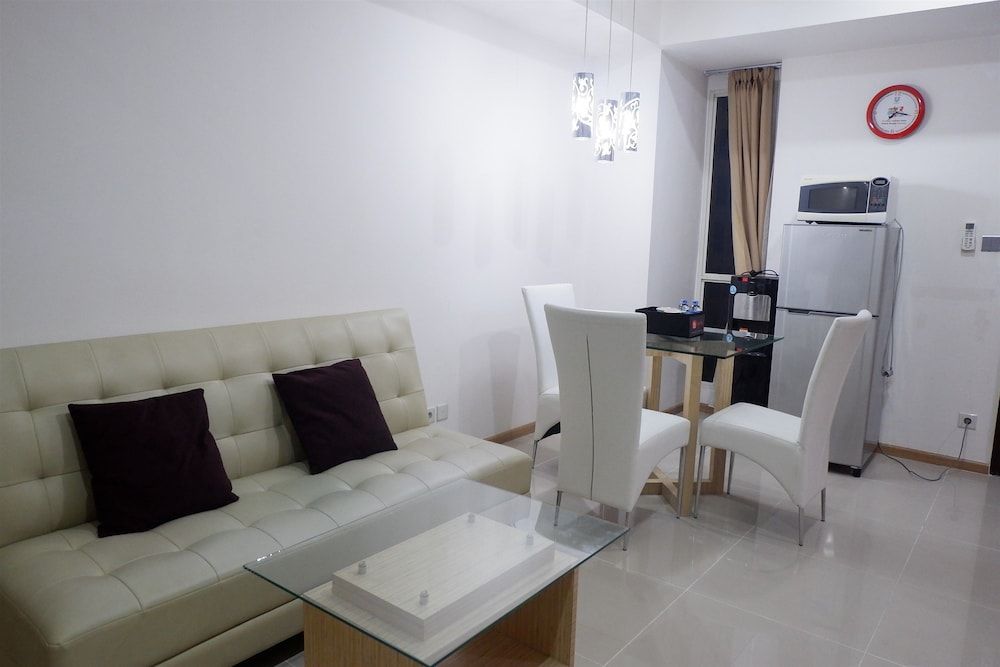 Casa Grande Apartment with Sofabed Connected to Kota Kasablanka Room 23