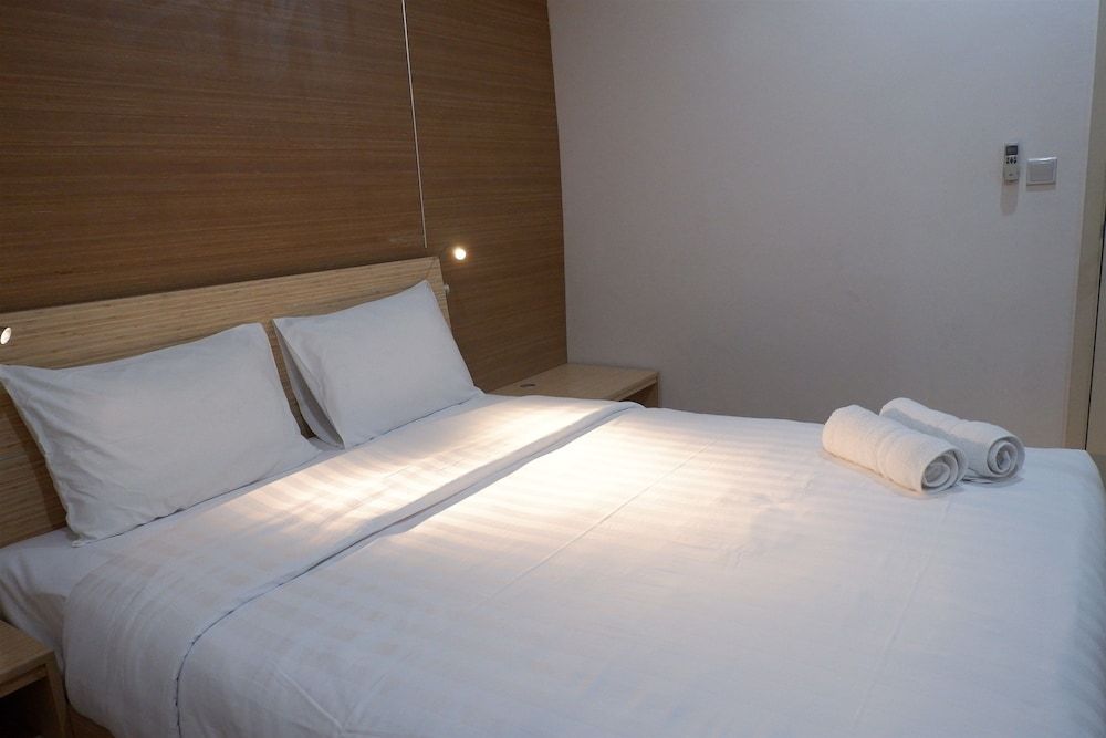 Casa Grande Apartment with Sofabed Connected to Kota Kasablanka Room 8