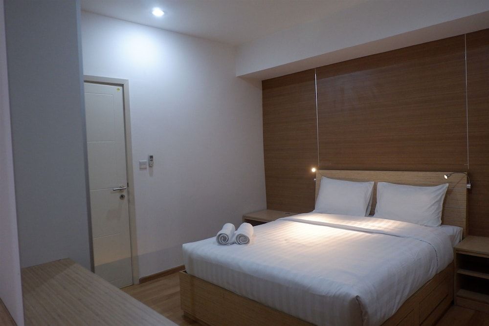 Casa Grande Apartment with Sofabed Connected to Kota Kasablanka Room 5