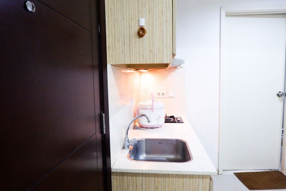 Casa Grande Apartment with Sofabed Connected to Kota Kasablanka Room 18