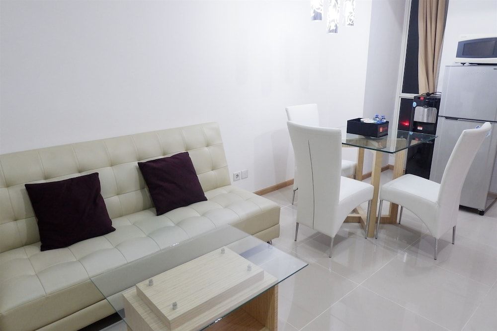Casa Grande Apartment with Sofabed Connected to Kota Kasablanka Room 25