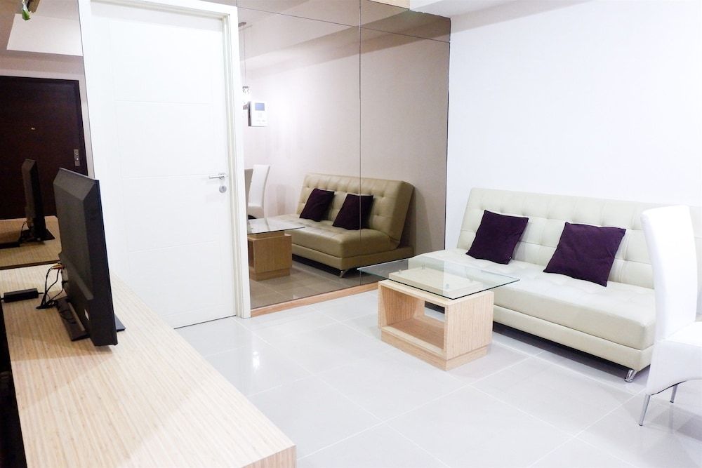 Casa Grande Apartment with Sofabed Connected to Kota Kasablanka Room 19