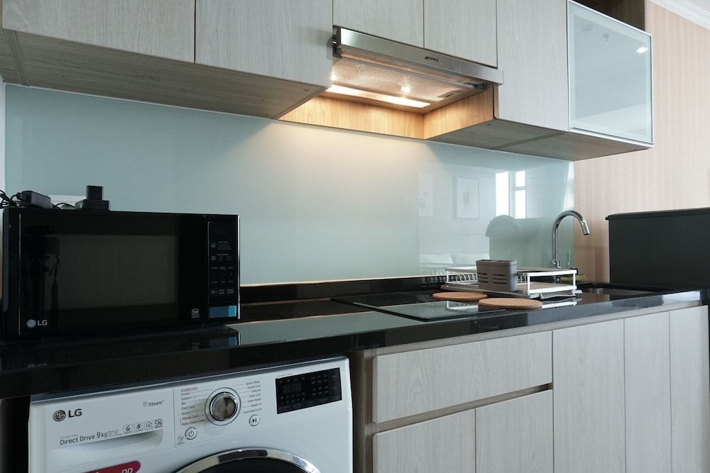 undefined Cozy and Tranquil Studio Menteng Park Apartment 6