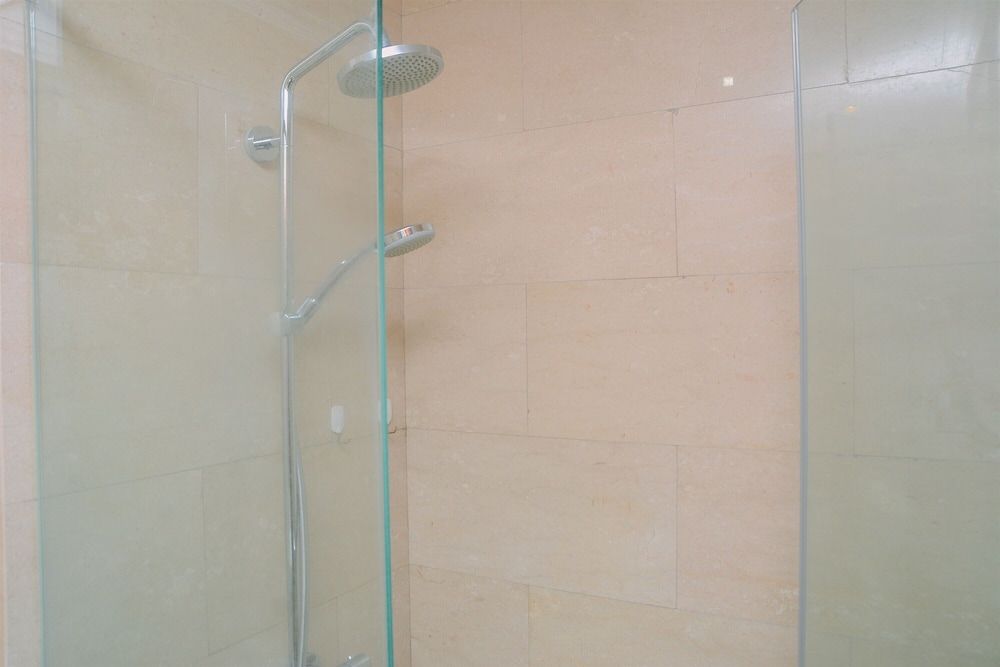 Pleasant and Simply Studio Room Menteng Park Apartment Room 11