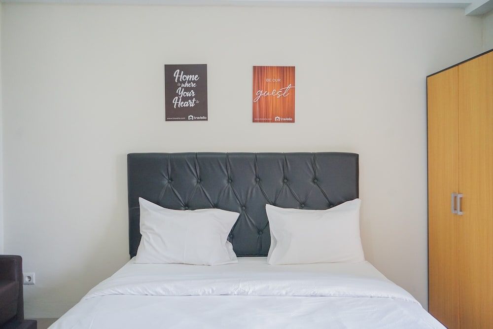 undefined Simply Minimalist Studio at Green Park View Apartment 5