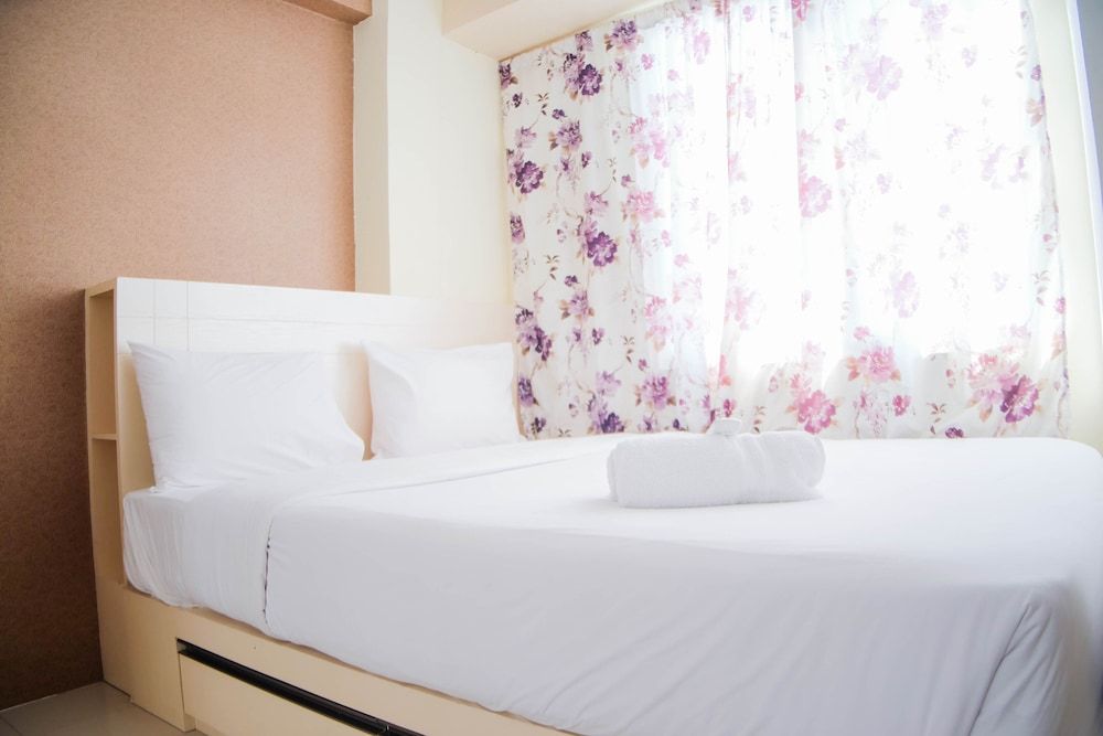 undefined Nice And Comfort 2Br At Bassura City Apartment