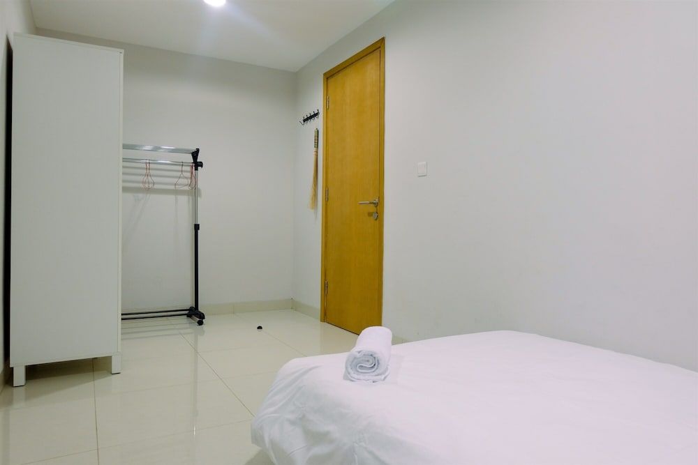 Comfy 2BR The Mansion Apartment Kemayoran Room 11