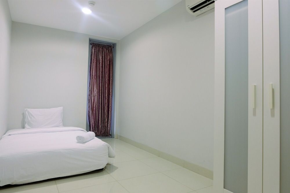 Comfy 2BR The Mansion Apartment Kemayoran Room 6