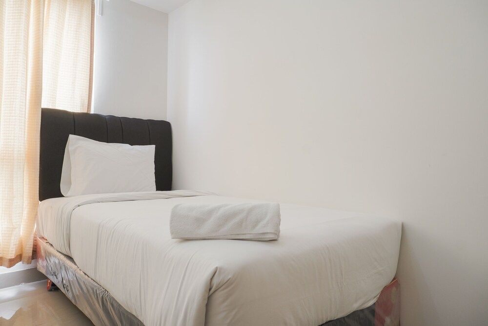 undefined Comfy and Nice 2BR at Paradise Mansion Apartment 9