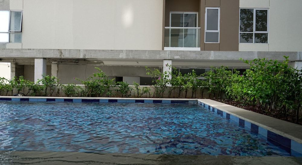 undefined Comfy and Nice 2BR at Paradise Mansion Apartment 4