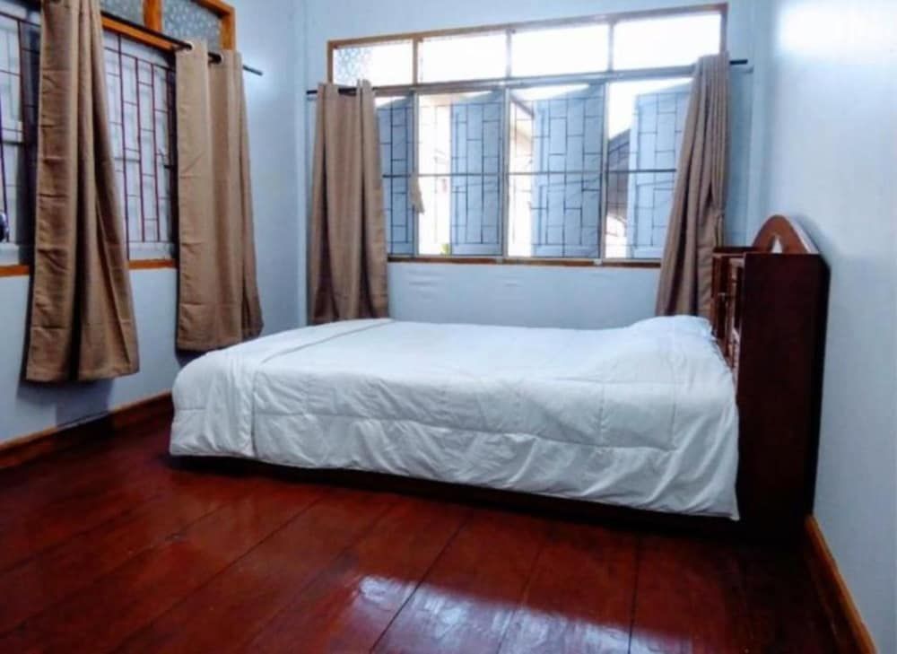 undefined Center Home City 7