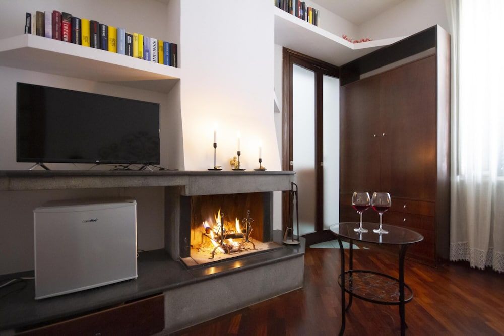 B B Residenza Malaterra - Camera Napoli Barocca Apartment 11