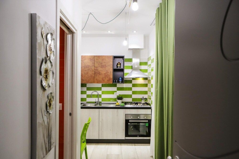 undefined Mira Naples Apartment II 4