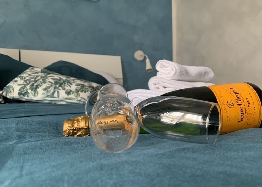 Joy Naples Design Double or Twin Room 3