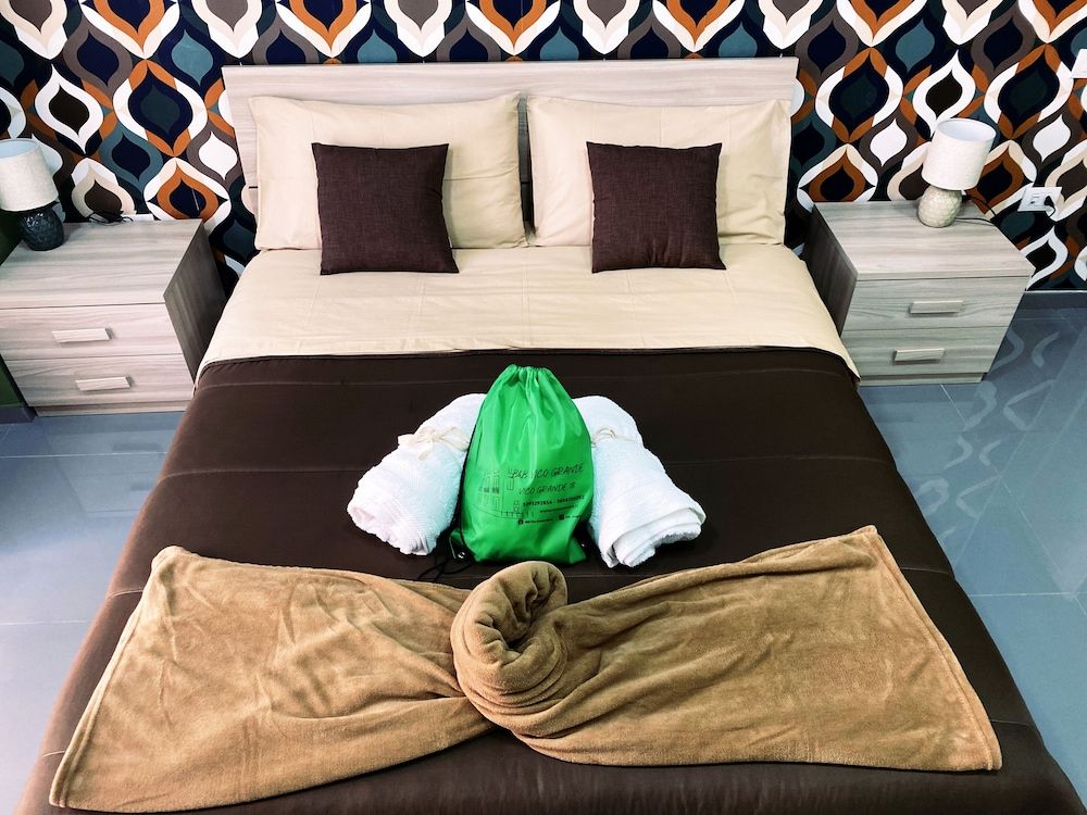 Vico Grande Family Room 6