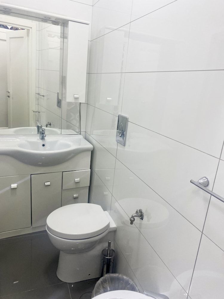 Vico Grande Family Room 35