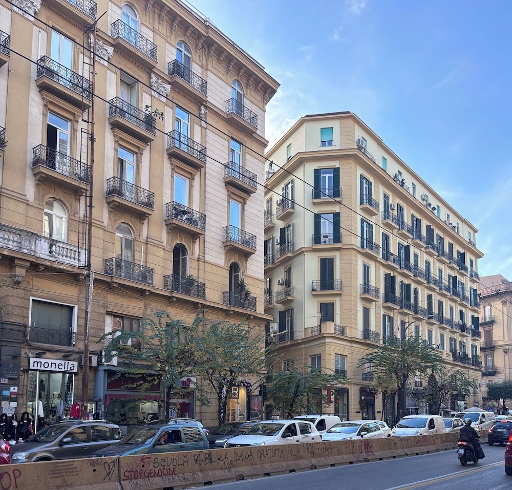 undefined Vico Grande 6