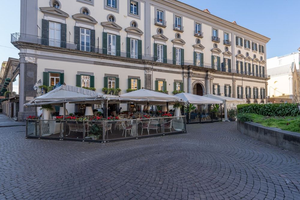 undefined Agra Suites 5