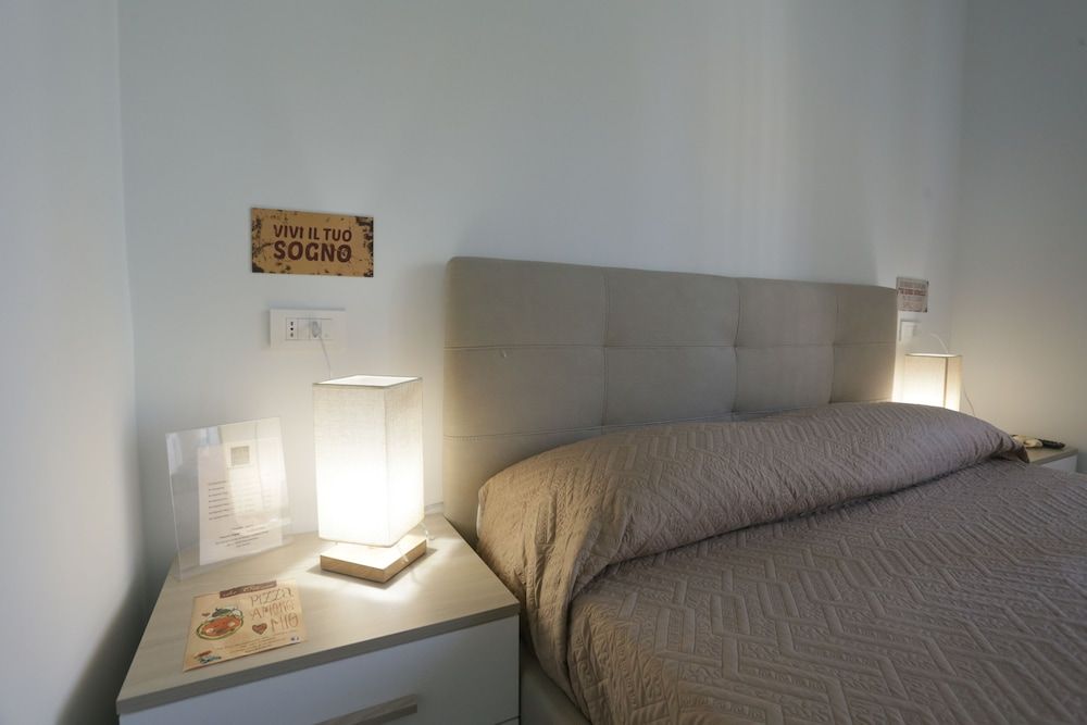 Esposito Plaza - Rooms & Suite Double Room (Claudia) 2