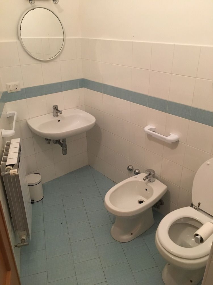 undefined Hostel 6 Small Rooms 8