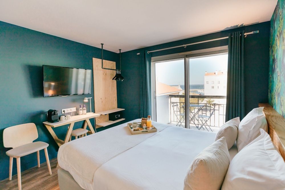 T Boutique Hotel Deluxe Room 8