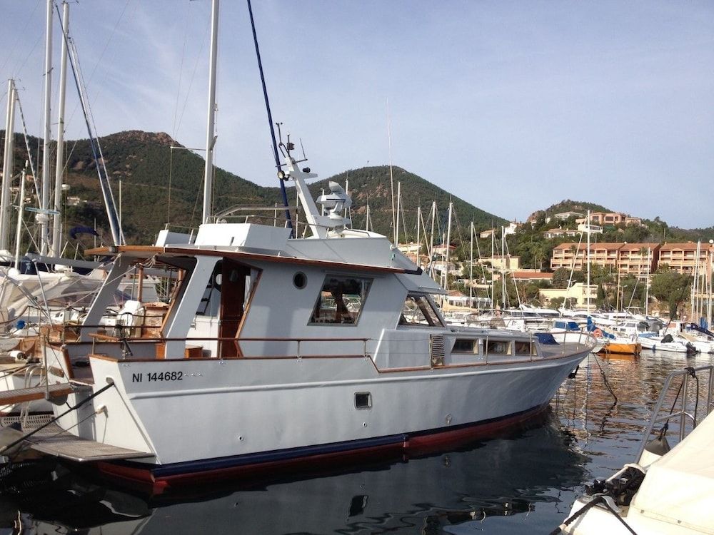 Yacht Germinal Honfleur