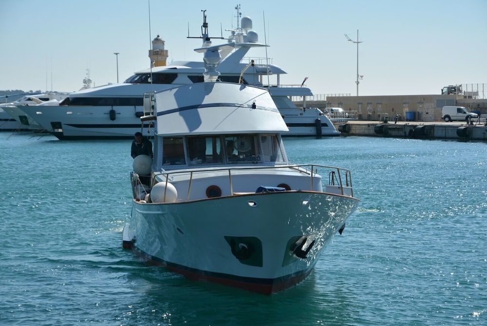 Yacht Germinal Honfleur