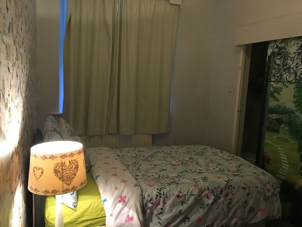 Basic Double Room Single Use, 1 Twin Bed